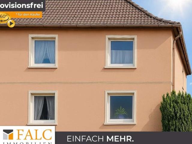Solide Doppelhaushälfte mit zwei Wohneinheiten – ideal für Familien, Vermietung oder Zusammenlegung