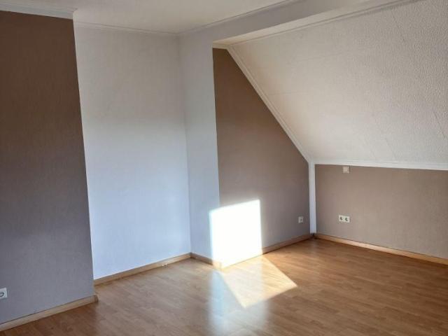 Solide Etagen Wohnung