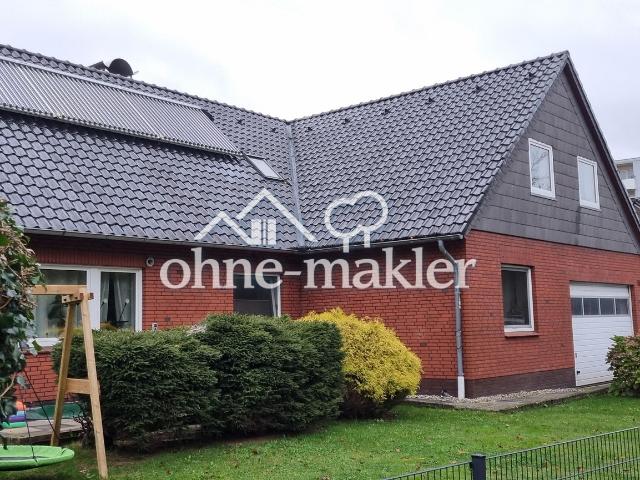 Solides Zweifamilien Haus in 25917 Leck