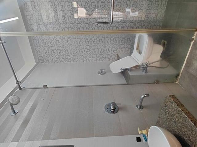 Solitaire Star 2 Bedroom 1025 Sq. Ft. Apartment in Malad West Mumbai Listing ID: #10138