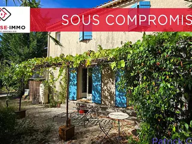 Solliès Pont 83210 Achat / Vente maison 5 pièces t5 piscine terrasse