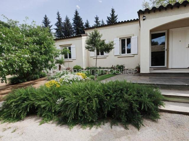 Solliès Pont – Maison + bastidon indépendant – Terrain 2 500 m²