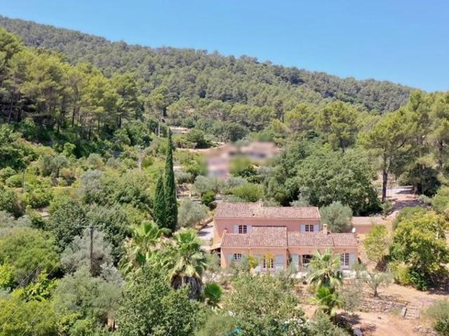 Solliès Ville Propriété d'exception avec vue dominante