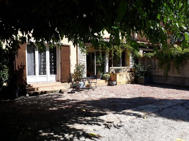 Solliès Ville Vente Propriété/château 83