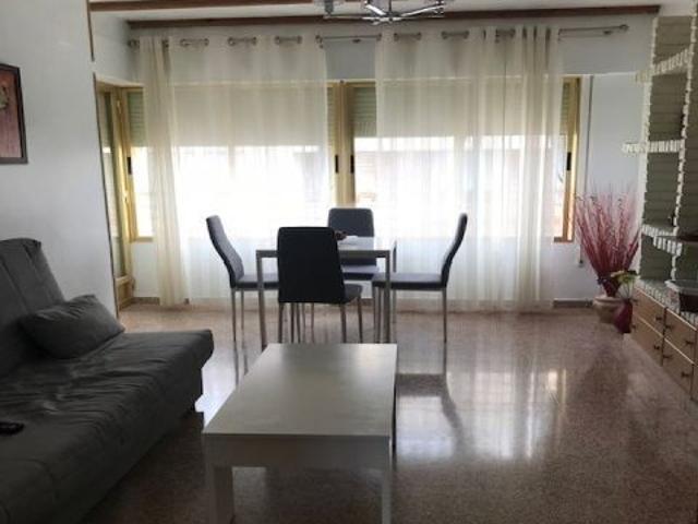 Solo estudiantes, Atico en Altabix con 25 metros de terraza