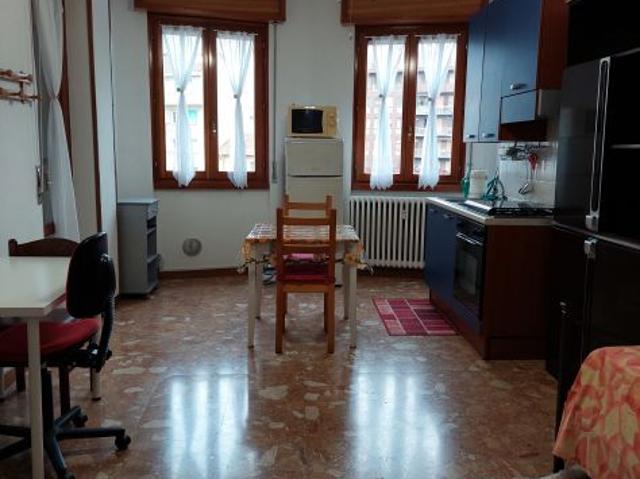 SOLO PER STUDENTI E STUDENTESSE, ZONA CRESCENZAGO