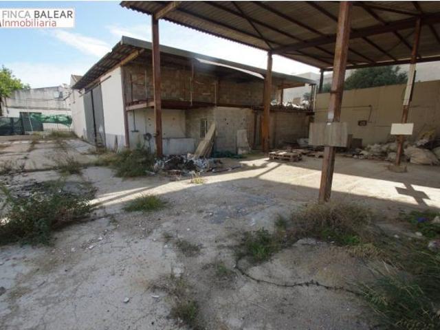 Solo se alquila por un año a partir 1/7/26, luego semestralmente a convenir. Solar de 1160m2, con un