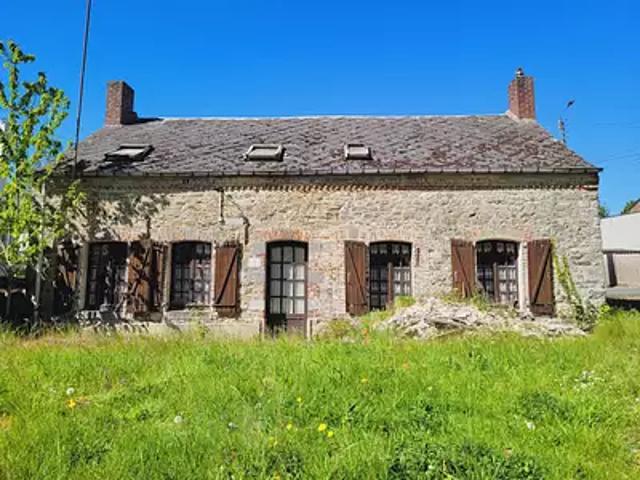 Solre le Château 59740 Achat / Vente maison 2 pièces t2