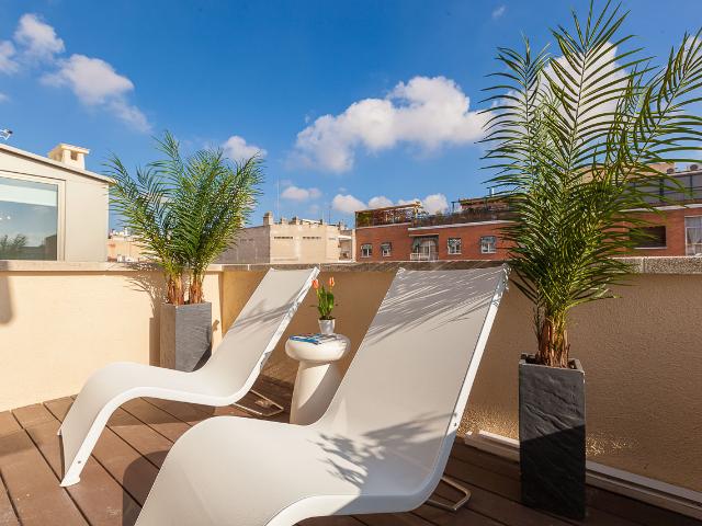 Sophisticated Apartment with Private Terrace