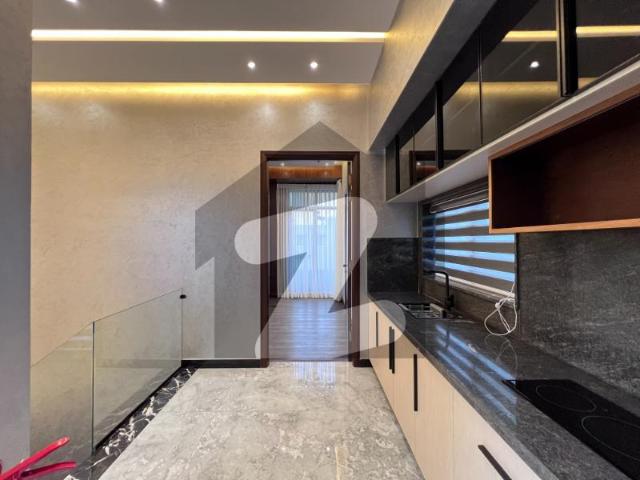 Sophisticated 10 Marla Modern Villa For Sale In DHA Phase 7 Lahore DHA Phase 7
