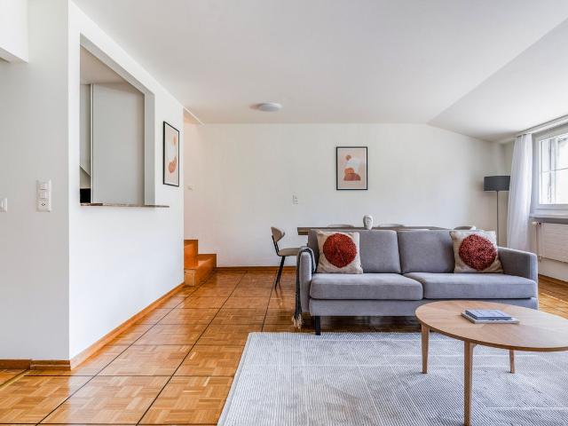 Sophisticated 3 Bedroom Apartment with City Views in Zurich Town Hall, Zurich Amsterdam Apartments for Rent