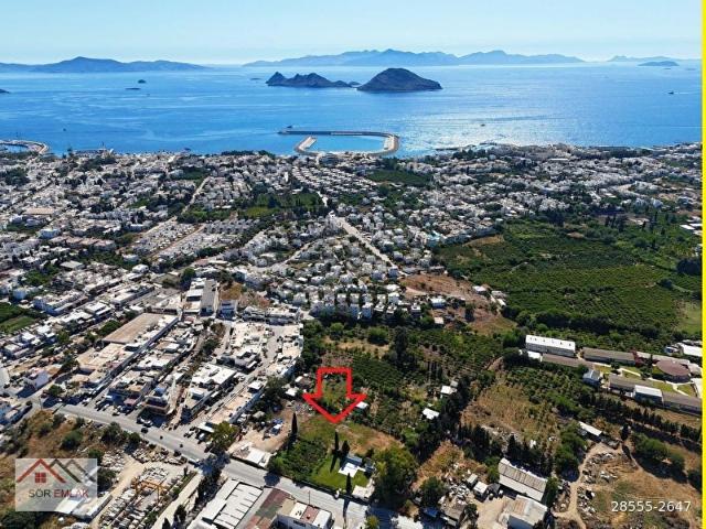 SÖR EMLAK'TAN BAHÇELİEVLER'DE 1.572m2 KARGIR EV VE TARLA