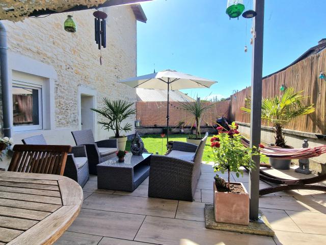 SORCY ST MARTIN Maison 180 m2