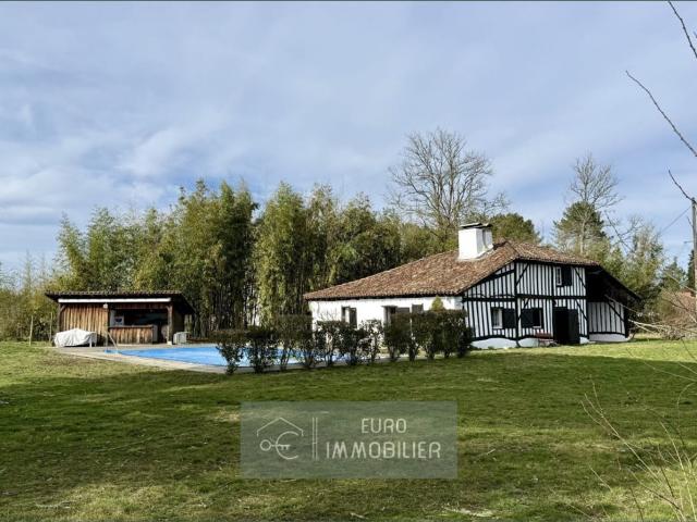 Sore Landaise Authentique 8 hectares ha 4 chambres. 148m² Sore