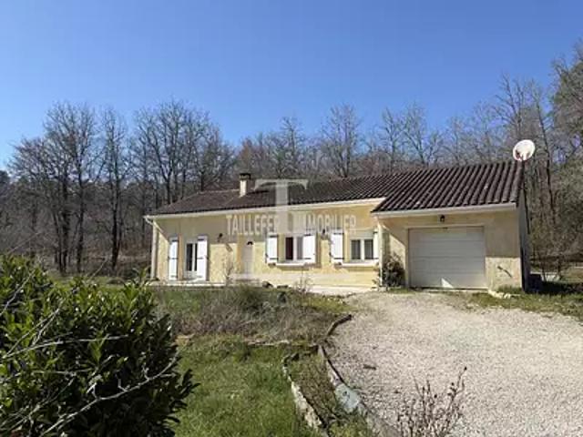 Sorges et Ligueux en Périgord 24420, 24460 Achat / Vente maison 5 pièces t5 terrasse parking