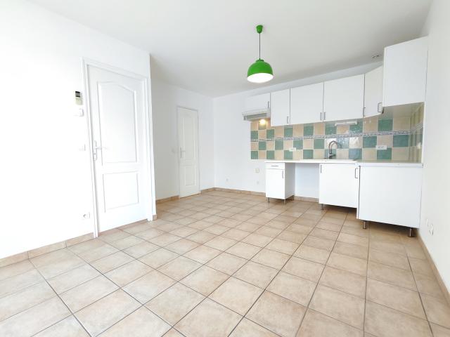 Sorgues Location Appartement 84