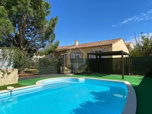 Sorgues 84700 Achat / Vente maison 4 pièces t4 au dernier étage
