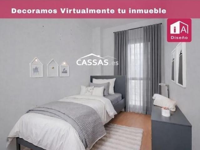 Soto del HENARES Planta baja de 2 habitaciones, patio de 54 m2, garaje, trastero y piscina