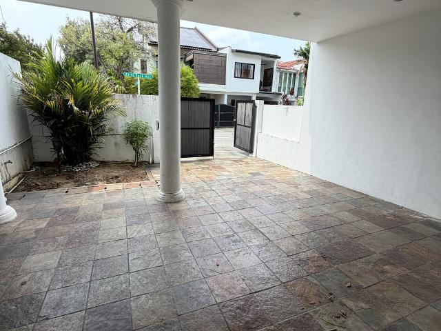 South Union Park D15, Terrace