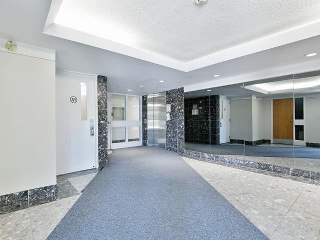 South Centrepointe 1 Bedroom Apartment for Rent at 239 Craig Henry Dr, Ottawa, ON K2G 5V1 Craig Henry