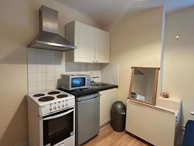 south circular road, dolphin’s barn, dublin 8