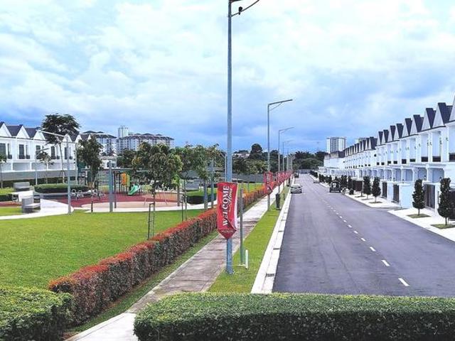 South Hills Bandar Seri Alam 2 Storey Terrace Unblock Facing Garden