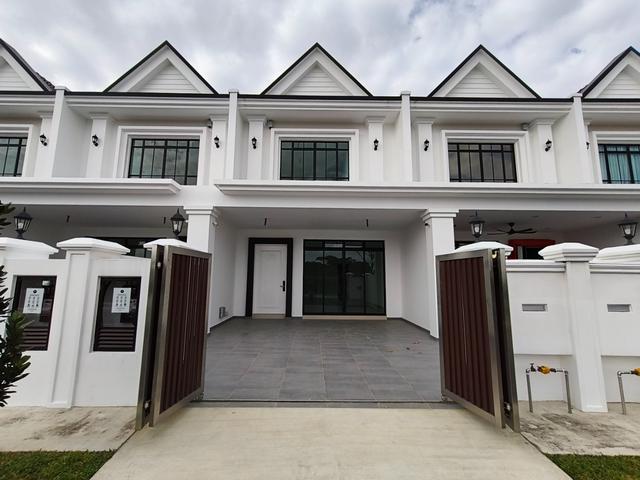 South Hills Seri Alam Double Storey Terrace House