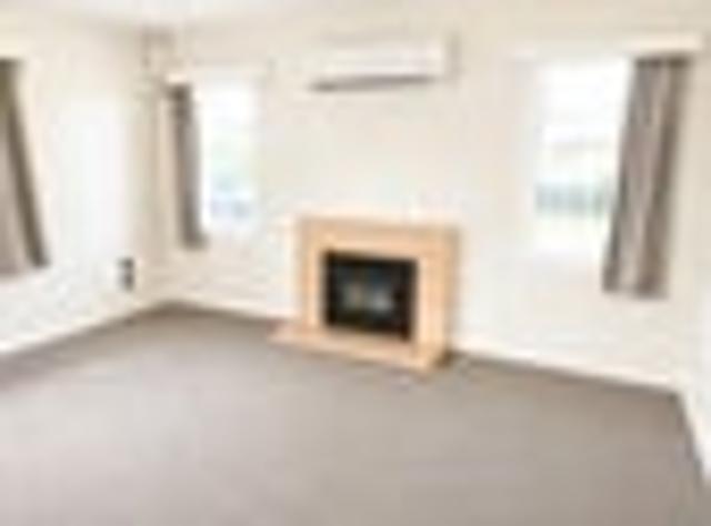 South New Brighton, 2 bedrooms, $400 pw