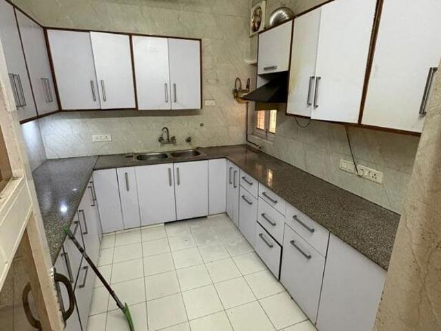 South Park Apartment Independence Duplex Floor 3bhk 3 Bedroom 1400 Sq. Ft. Builder Floor in Kalkaji Delhi Listing ID: #10347