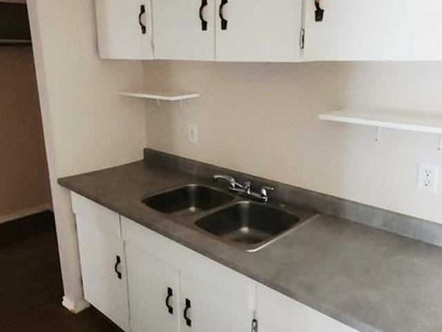 South Park Village 2 Bedroom Apartment for Rent at 127 123 127 Mount Pleasant Drive, Camrose, AB T4V 3G4