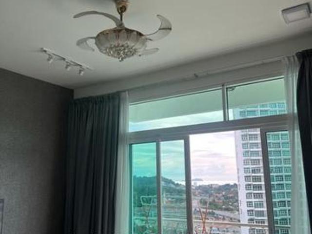 Southbay Plaza Condo In Batu Maung Fully Renovated Poolview For Rent