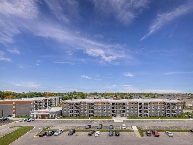 Southfield Green Apartments 2 Bedroom Apartment for Rent at 1250 & 1250 Southfield Drive, Tecumseh, ON N8N 0J7