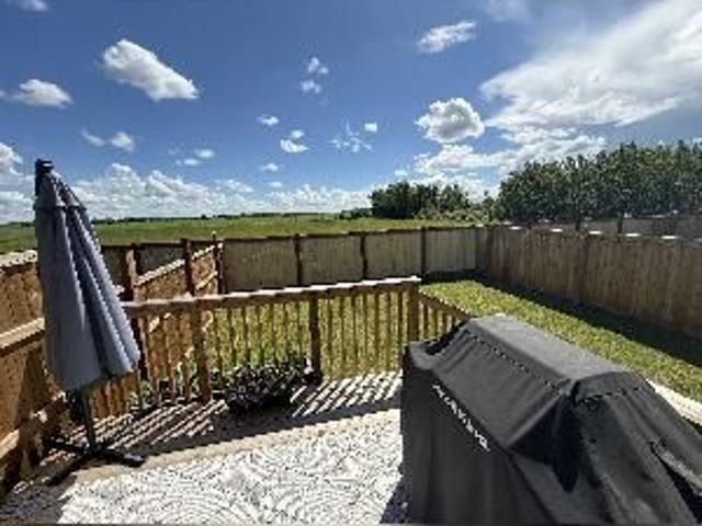 Southfork 3 Bed 2.5 Bath Home For Rent Leduc