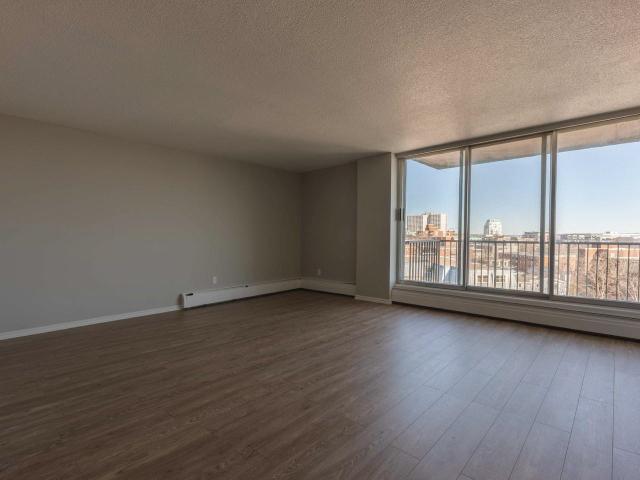 Southpoint Studio Apartment for Rent at 5415 Victoria Rd, Halifax, NS B3H 4K5