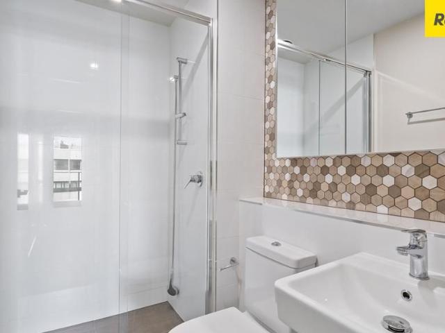 Southport Apartment Living in Greenway