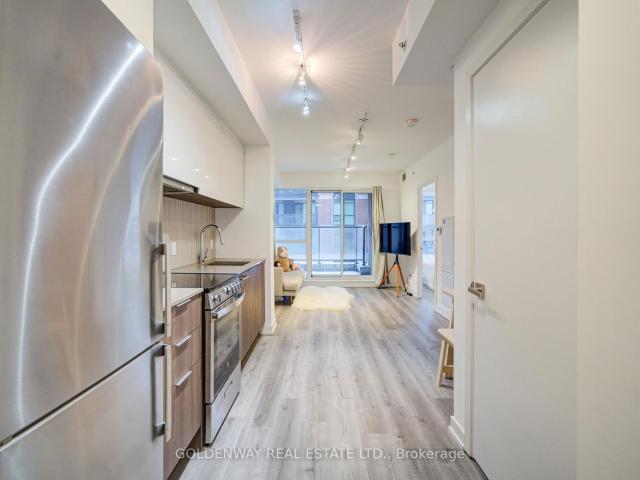 Southside Condos | 9 Condos for Sale & 13 Condos for Rent | Condos. Ca