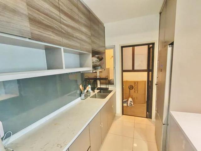 Southville Savanna Condo Bangi Fully Furnish Nice Reno UKM Cheap Sale