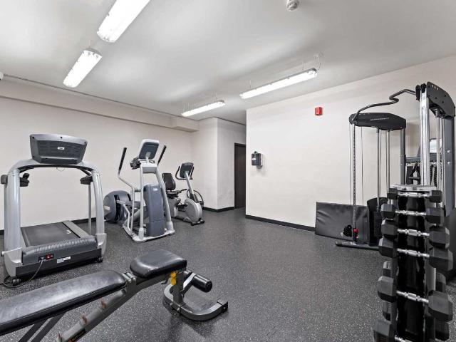 Southwick Apartments 1 Bedroom Apartment for Rent at 47 Memorial Dr, Brantford, ON N3R 6N5 Brier Park