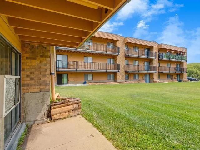 Southwind Apartments 2 Bedroom Apartment for Rent at 5700 31 St, Lloydminster, AB T9V 1W3