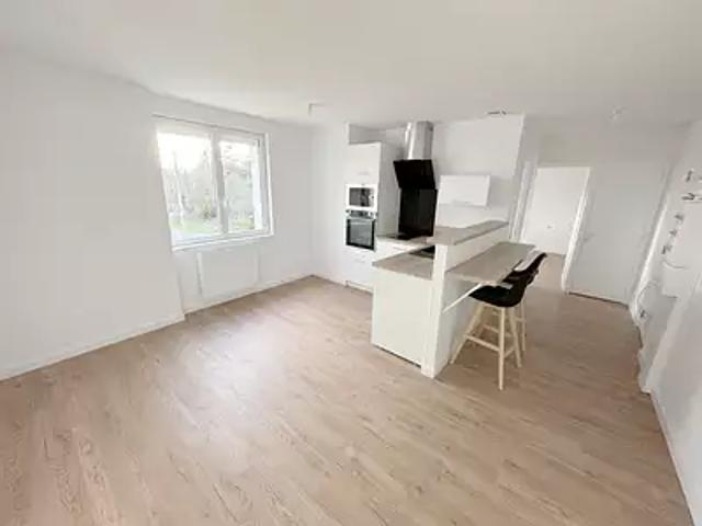 Soual 81580 Location appartement 2 pièces t2 au dernier étage
