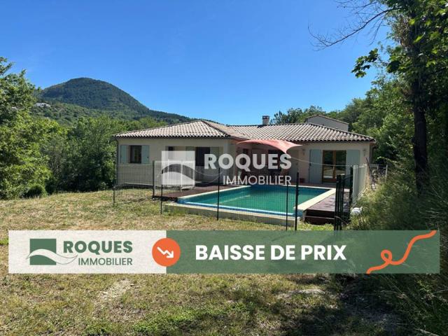 Soubès, villa de Plain pied, 146 m2 habitables sur un terrai
