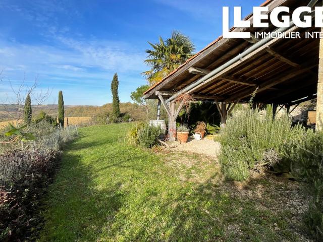 1H TOULOUSE, Gers, Maison en pierres, rénovée, de plain pied sur 1HA30, belle vue Pyrénées