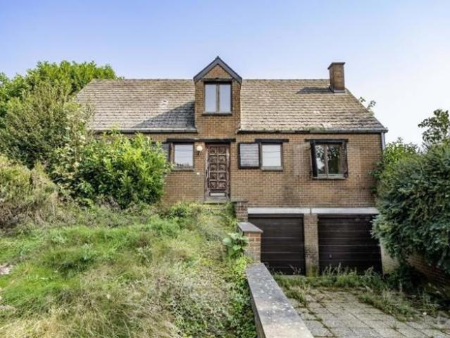 SOUS OPTION*Maison 3 chambres à rénover sur très beau t