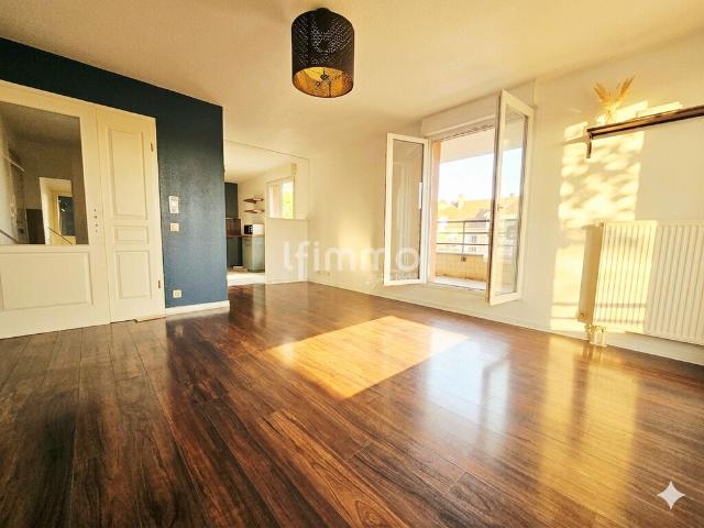 Sous Compromis * Très charmant T3 de 69m² terrasse + parki