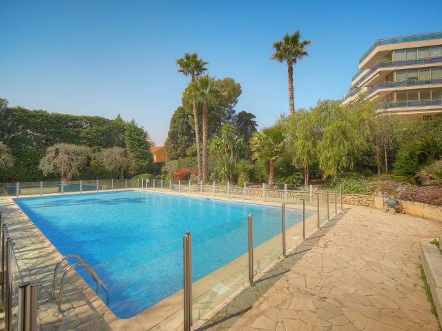 Sous Compromis Appartement 3 pièces 80 m² – Résidence pris. 78m² Cannes