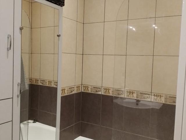 Sous location chambre double dans pavillon Colomb