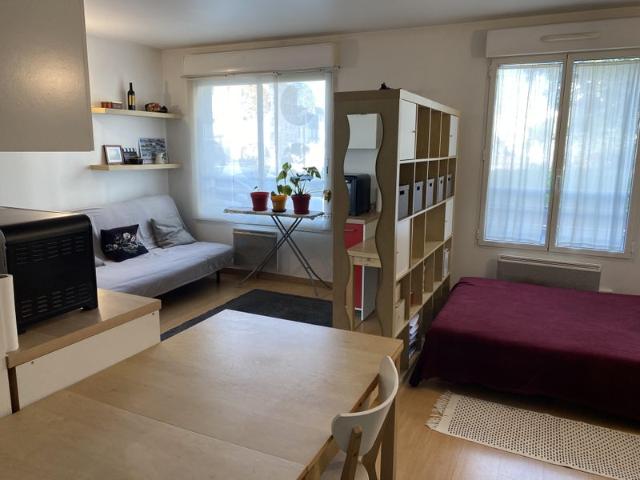 Sous location été – Studio meublé 30 m² – Asnières