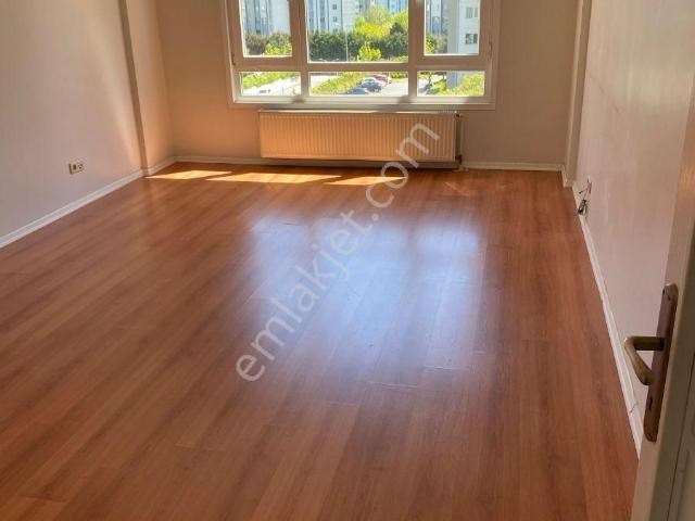 Soyak Olympiakent 12. Bölgede Kiralık 2+1 Havuz Manzaralı Daire