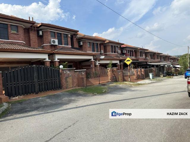 SL 13, Bandar Sungai Long