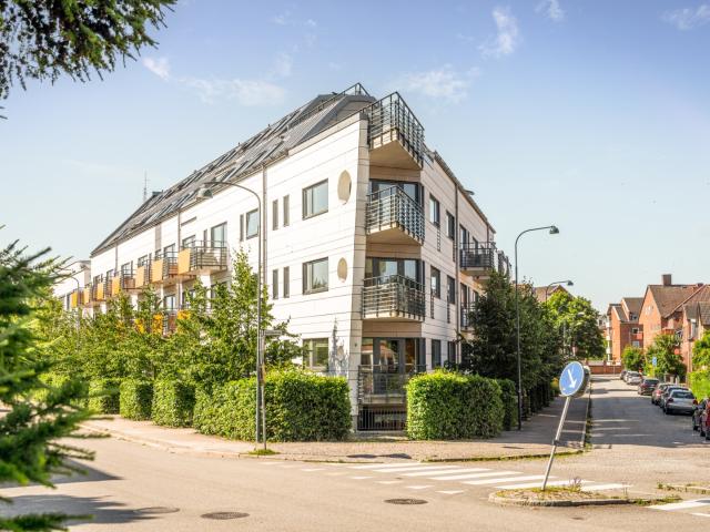 Slöjdgatan 12